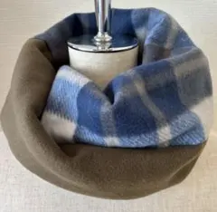 お得❤️チェック❤️ブルー　青　フリース　スヌード　マフラー　防寒　カーキ