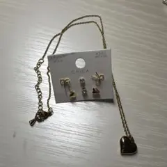 CHICA ネックレス ピアス セット ゴールドカラー