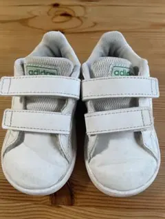 adidas キッズシューズ ホワイト 12cm