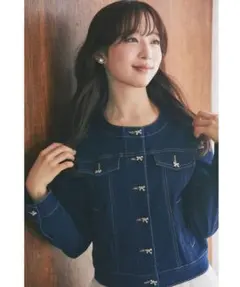 トッコクローゼット人気リボンビジュー釦ノーカラーデニムジャケッ（インディゴ）