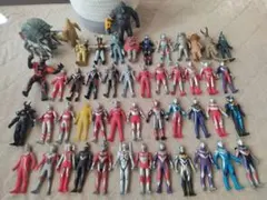ウルトラマン ソフビ フィギュア 大量 まとめ売り 怪獣 宇宙人
