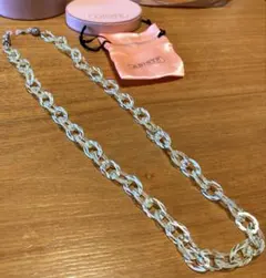 Item thumbnail for item 050f9ef3-f7e9-4d02-b2ea-9a2110ebef1f