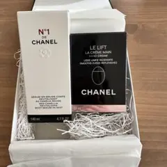 CHANEL ル リフト ラ クレーム マン／ボディミスト