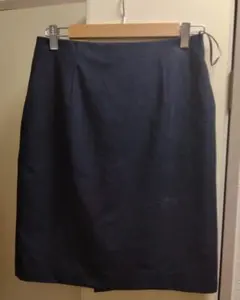 ユニクロ　ネイビー タイトスカート