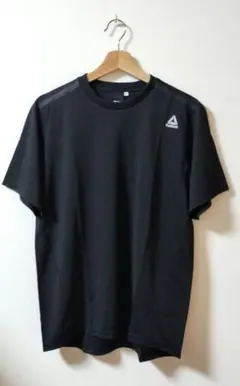 Reebok リーボック Tシャツ ブラック Lサイズのサムネイル
