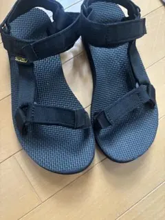 Teva ブラック スポーツサンダル