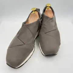 外反母趾 スニーカー