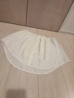 新品 ホワイト Mサイズ つけ裾 レイヤードに！