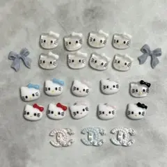 キテちゃんネイルパーツ　ロゴおまけつき