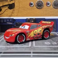 カーズトミカ C-16 ライトニングマックィーン(カーズ3イントロタイプ)