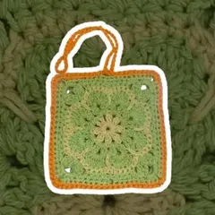お花のミニポーチ/ハンドメイド/イヤホン/小物入れ/ホルダー/モチーフ/大きめ