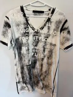 FUGA Vネック プリントTシャツ ホワイト 46のサムネイル