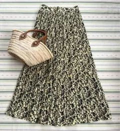 SALE✩.*˚AZUL BY MOUSSYブーケフラワープリーツスカート