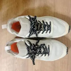 VEJA スニーカー　ホワイト