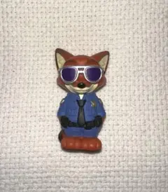 ズートピア　ニック　ソフビパペットマスコット