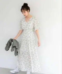 【fifth】バックオープンフラワープリントワンピース ［Mサイズ］
