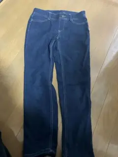 ダークブルー スキニーデニムパンツ