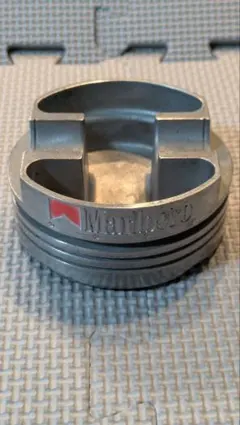 MarIboro,Racingピストンヘッド型灰皿 2026年最新】マルボロ ピストン 灰皿の人気アイテム - メルカリ