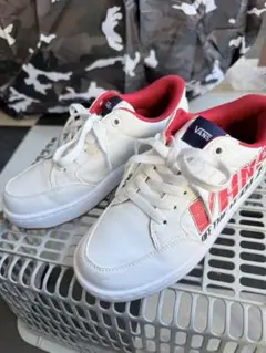 値下げ‼️VANS OFF THE WALL スニーカー ホワイト/レッド