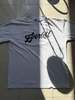Everlift Tシャツ ホワイト