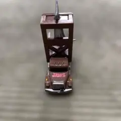 JAWSトラック サメ付きミニカー