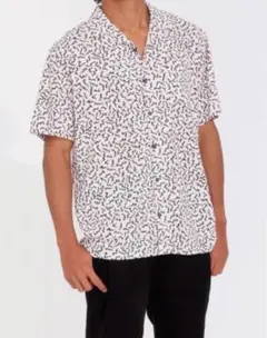 【新品/未開封】　専用　VOLCOM 半袖ボタンシャツ