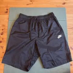NIKE ブラック ナイロンショートパンツ Lサイズ