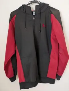 UNDER ARMOUR パーカー　Lサイズ