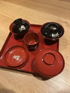 お食い初め膳　漆器 6点セット 赤黒 金魚模様