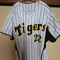 レア、希少品阪神タイガース 藤川球児 プロコレユニフォーム 22　2XOのサムネイル