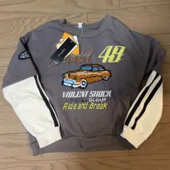 新品未使用タグ付き！ビーズ　裏起毛トレーナー 130センチ　車　変身　アップリケ