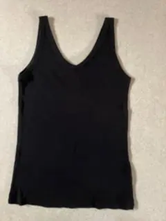 UNIQLO ブラック タンクトップ Lサイズ
