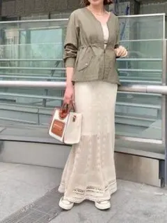 透かし柄ニットマーメイドスカート　⭐️  アーバンリサーチ