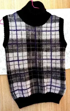 Ritmo Latino　チェック柄ハイネックニットベスト　日本製