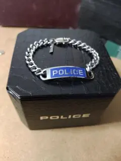 美品 POLICE ポリス 重厚シルバーブレスレット イタリア製 高級感ありのサムネイル