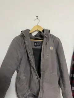Carhartt フード付きジャケット グレー - メルカリ