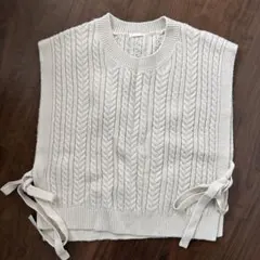 アイボリー ケーブルニット ベスト XL
