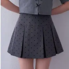 【新品】プリーツミニスカート　グレー　ドット　ナイスクラップ　niceclaup
