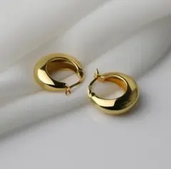 オシャレ チャンキー フープ ピアス ゴールド 20mm シルバー925