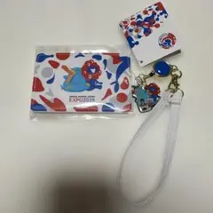 ICOCA カード、2025年エキスポ限定木製タグ、ストラップ付き 万博記念ICOCAを買ってみた！ セット販売のグッズ全種類も撮り
