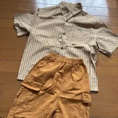 半袖シャツとカーゴパンツセット