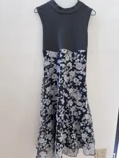 トッコクローゼット　バックリボンシアーフラワーワンピース　ロングワンピース　M