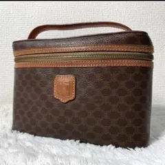 セリーヌ　バニティ　ハンドバッグ　マカダム柄　トリオンフ