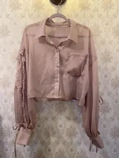 イング　ショート丈ピンク透けシャツ