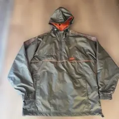 PUMA フード付きマウンテンパーカー M