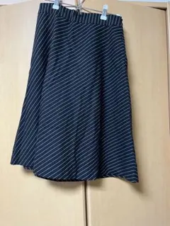 ブラックストライプ フレアスカートのサムネイル