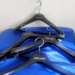 GIORGIO ARMANI ハンガー 4本セット(昭和レトロ)