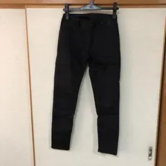 ユニクロ パンツ デニム 黒 140 150