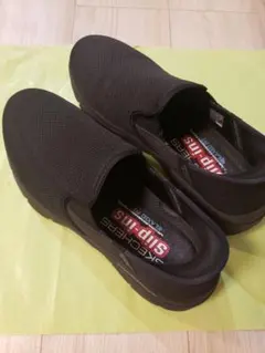 SKECHERS SLIP-INS DLUX WALKER　27.5cm