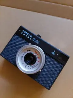 フィルムカメラ CMEHA SMENA 8M Amazon | Smena-8m ロシアソ連 LOMOGRAPHY LOMO コンパクト35mm
